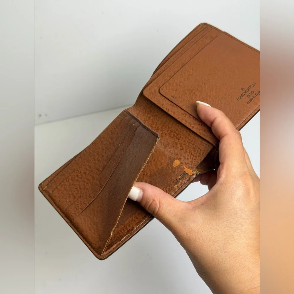 Louis Vuitton Monogram Bifold Wallet